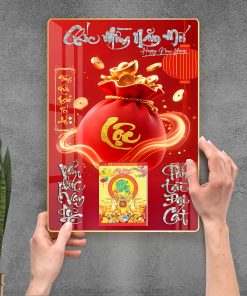 MẪU LỊCH TÚI LỘC & CHỮ THƯ PHÁP MANG NHIỀU Ý NGHĨA_LỊCH GỖ TRÁNG GƯƠNG 1 KHÁNH